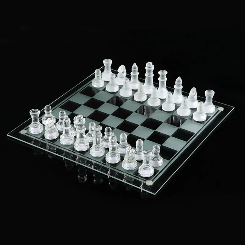 Schackspel K9 Kristall | Elegant Schackuppsättning i Kristallglas