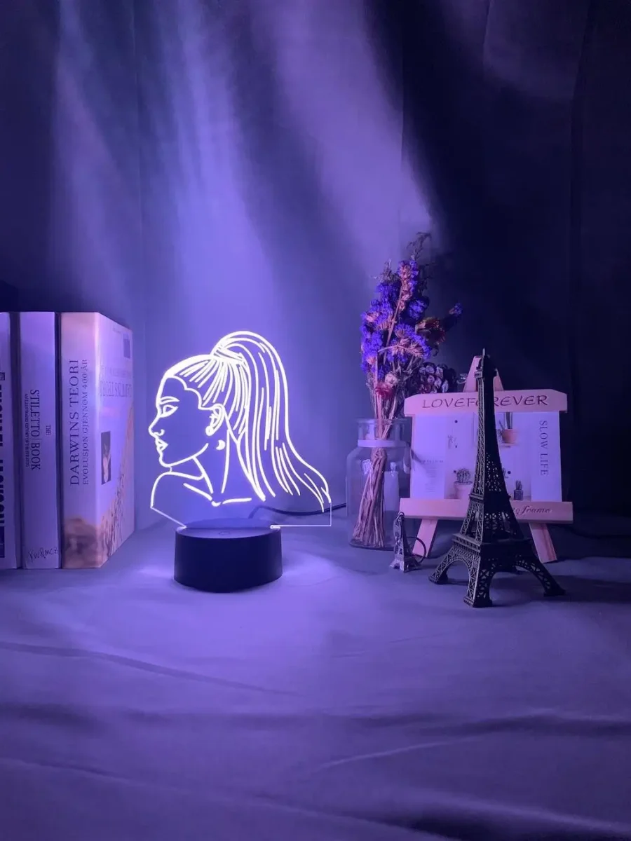 Ariana Grande Lampa (3D) - Bild 5